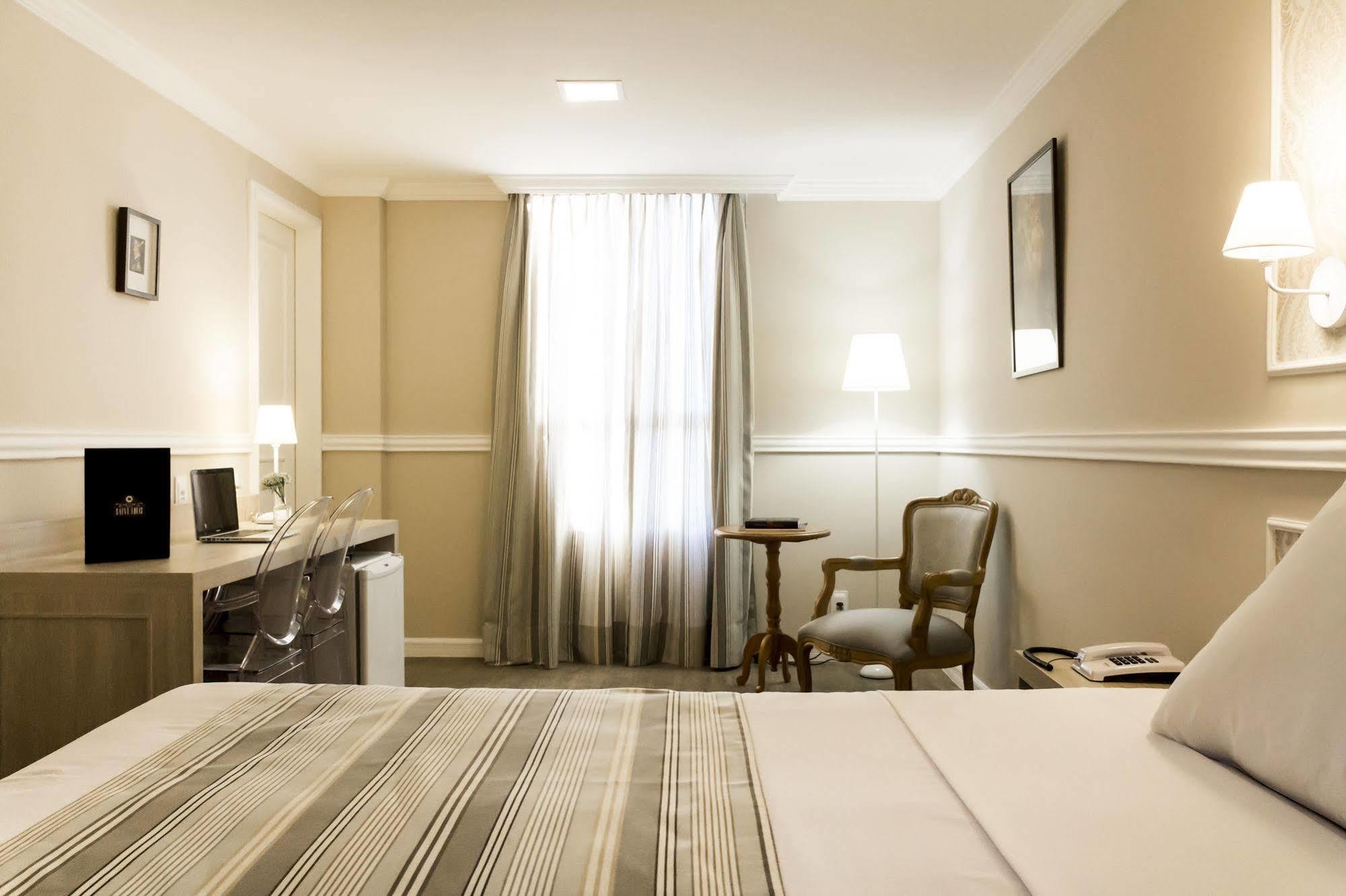 Hotel Saint Louis Pampulha ベロ・オリゾンテ エクステリア 写真